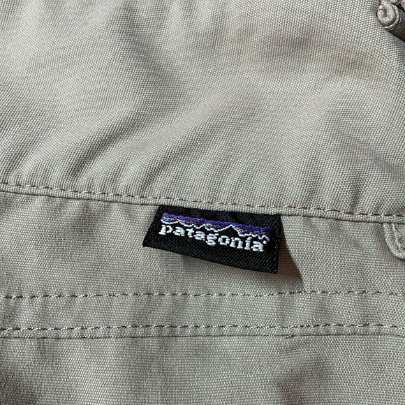 PATAGONIA Poly / Nylon Blend Track Pants w/ Side Slash Pockets Belt Loops Sz 12 - Picture 8 of 9